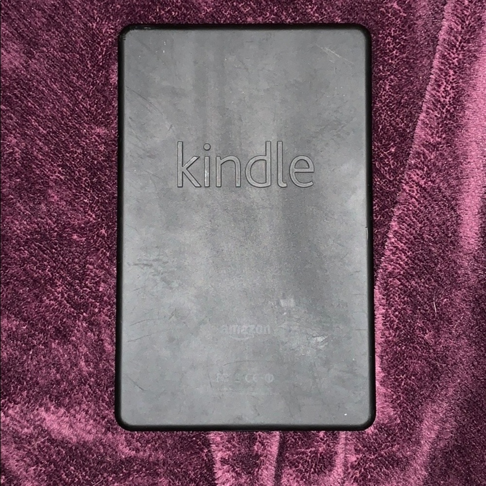 Kindle Fire - Picture 3 of 4